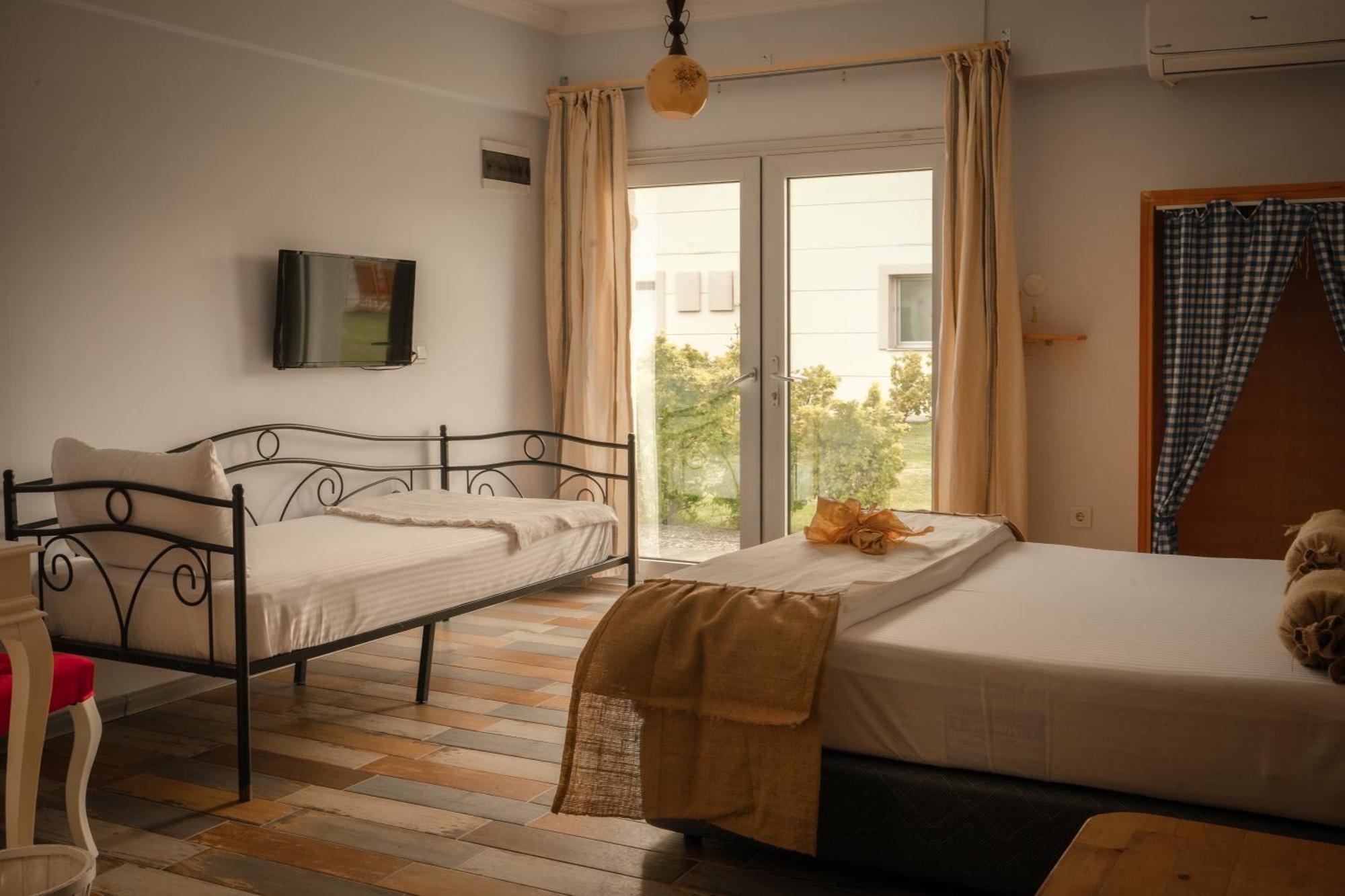 La Vida Otel Urla Eksteriør bilde