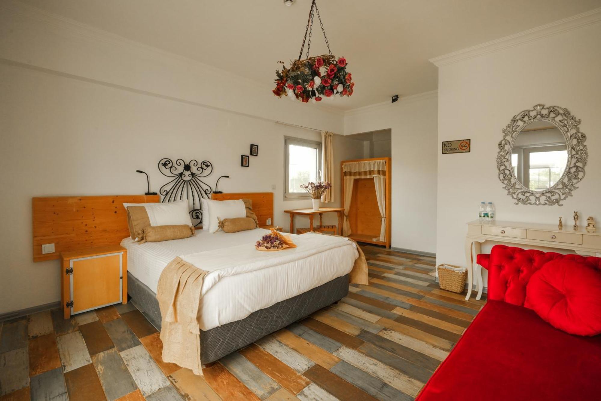 La Vida Otel Urla Eksteriør bilde